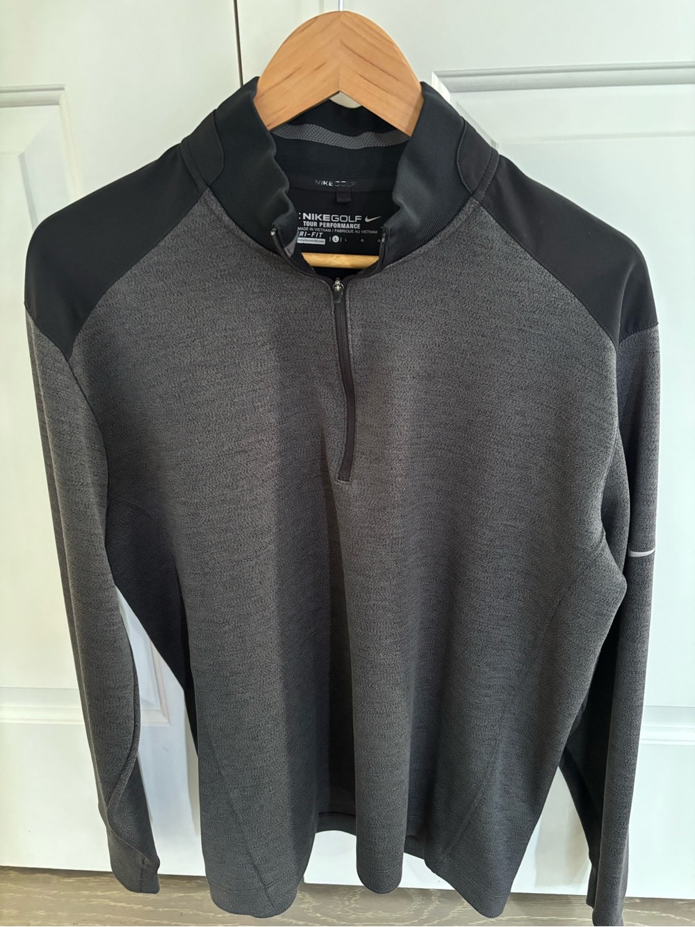 Nike Men's Tour Performance Half-Zip Pullover - Charcoal/Black